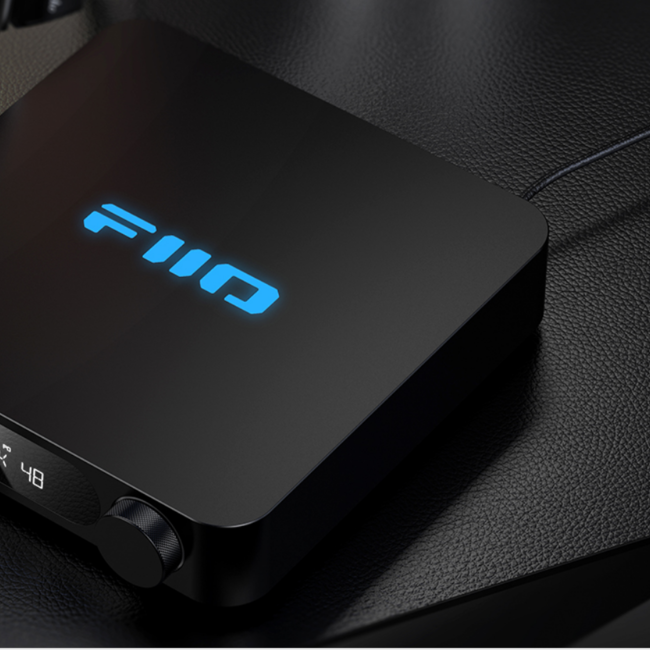 FiiO K11 - Desktop DAC and Headphone Amplifier 1400 mWמגבר אוזניות שולחני וממיר דיגיטל לאנלוג דגם קיי11 מבית פיו